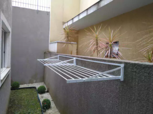 VARAL DOBRÁVEL PARA PAREDE 6 VARETAS - MAXPLUS